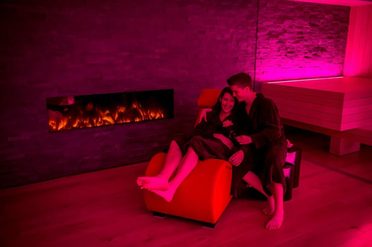 Ferienwohnung Exclusieve Prive Wellness Penthouse Skynooz Antwerpen Exterior foto